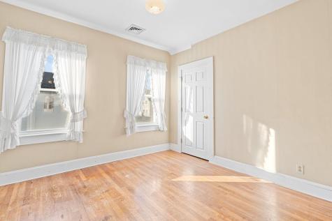 9 Blinns Court Taunton MA 02780