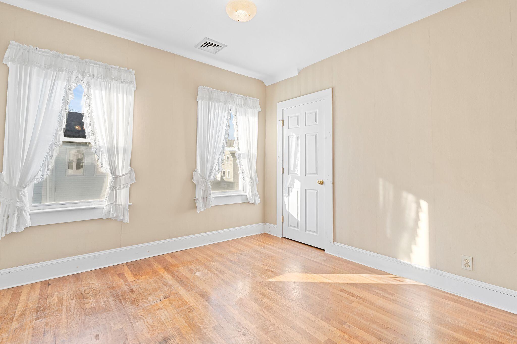 9 Blinns Court Taunton MA 02780