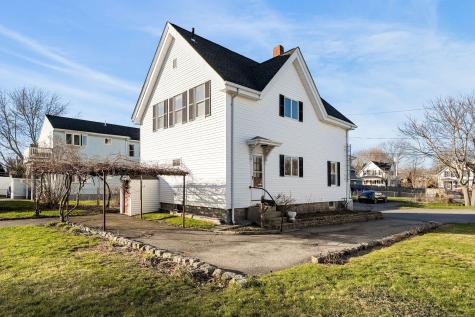 9 Blinns Court Taunton MA 02780