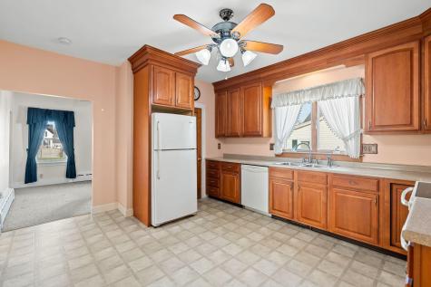 9 Blinns Court Taunton MA 02780
