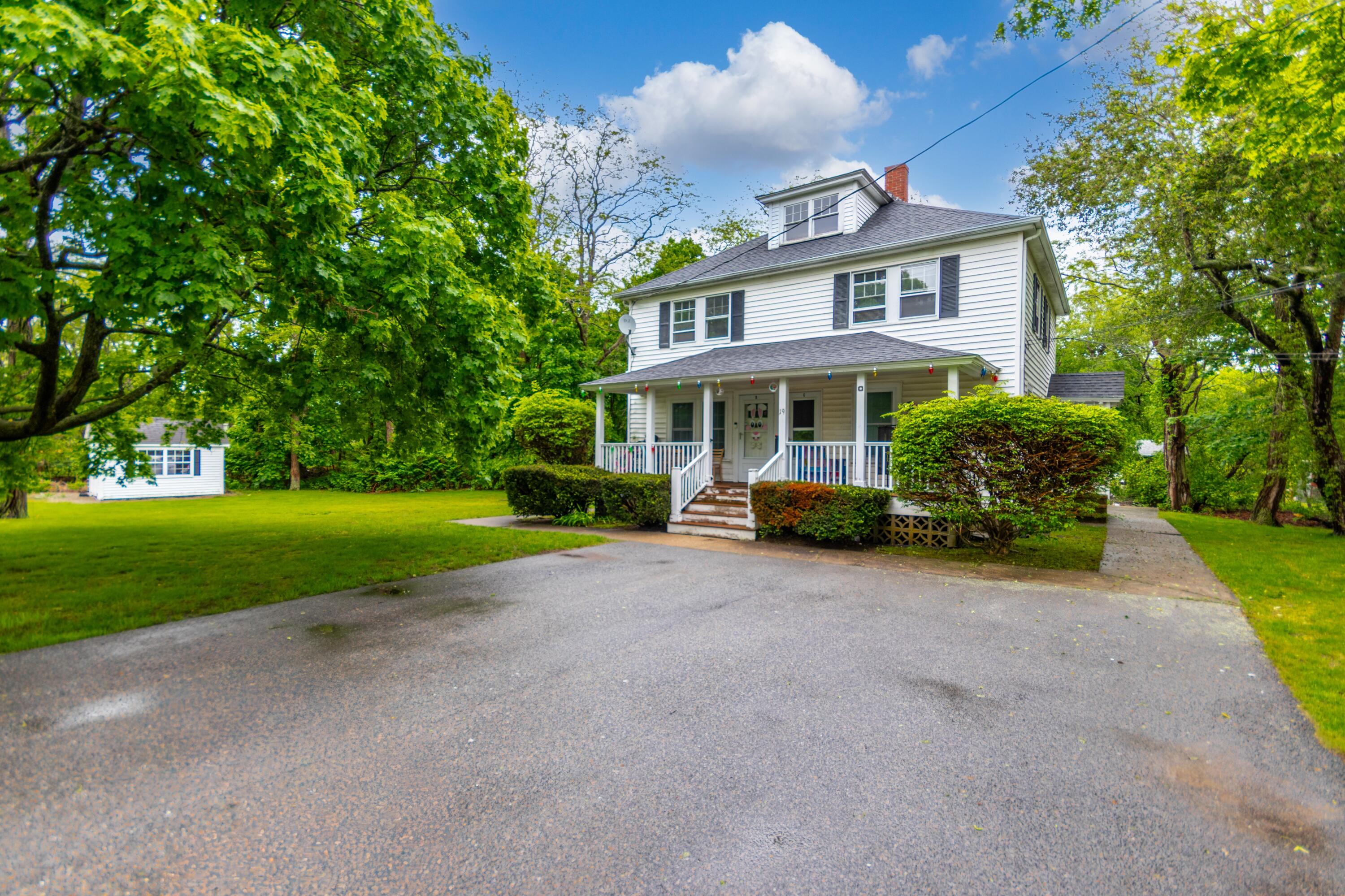 19 Cinroc Circle Falmouth MA 02536