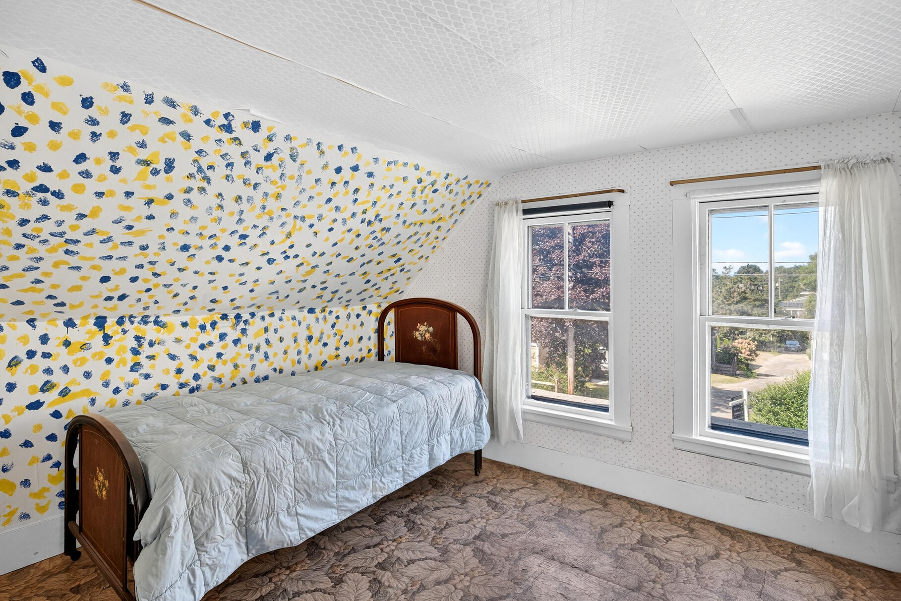 37 Pearl Street Provincetown MA 02657