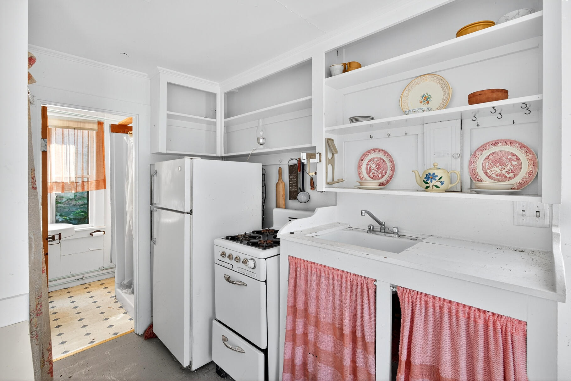 37 Pearl Street Provincetown MA 02657