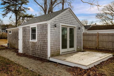 18 Cross Street Dennis MA 02639