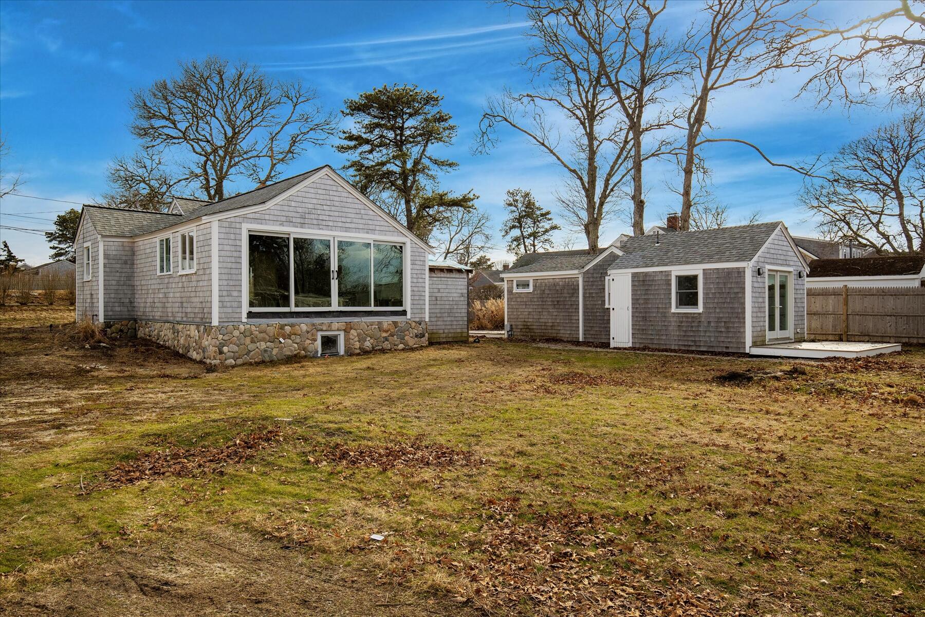 18 Cross Street Dennis MA 02639