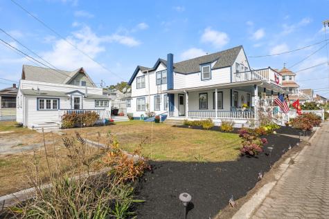 51-53 W Central Avenue Wareham MA 02558