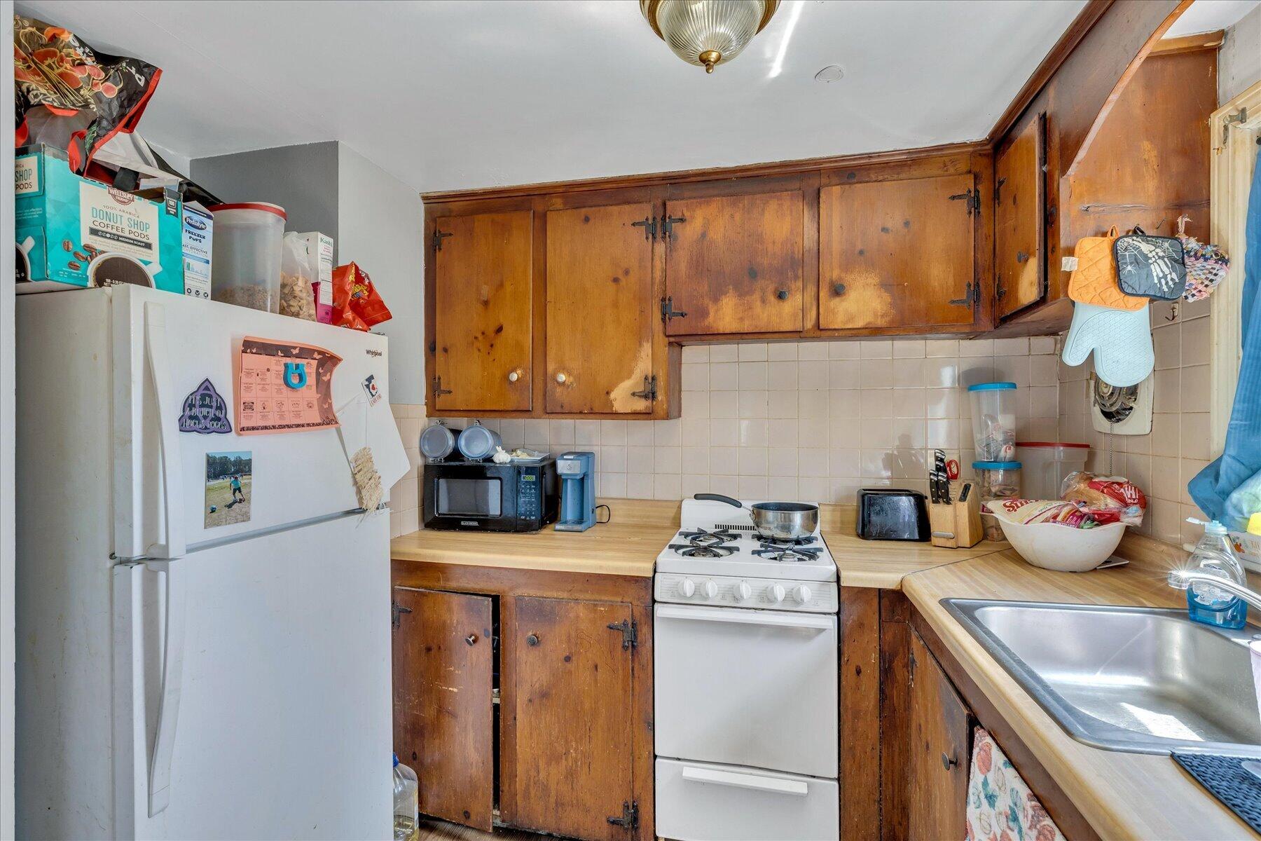 269-271 Old Townhouse Road Yarmouth MA 02673