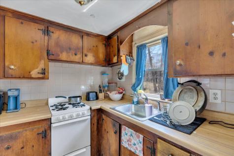 269-271 Old Townhouse Road Yarmouth MA 02673