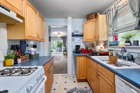 37 School Street Hyannis MA 02601