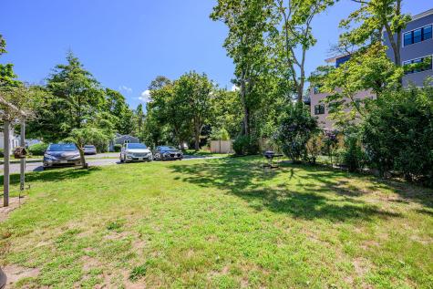37 School Street Hyannis MA 02601