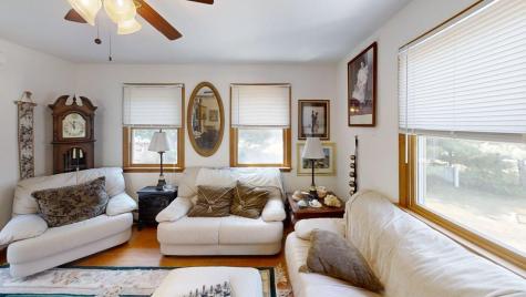 29 Carl Landi Circle Falmouth MA 02536