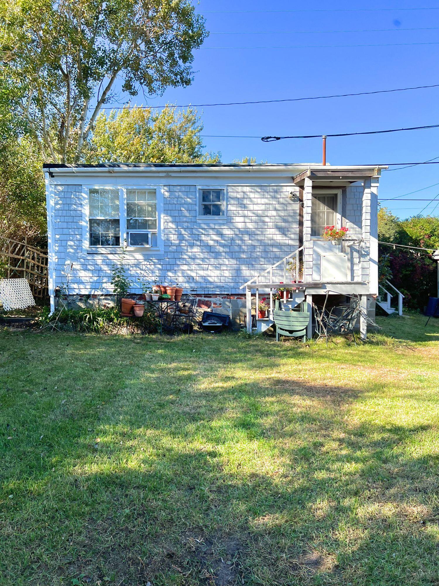 289 Bradford Street Provincetown MA 02657