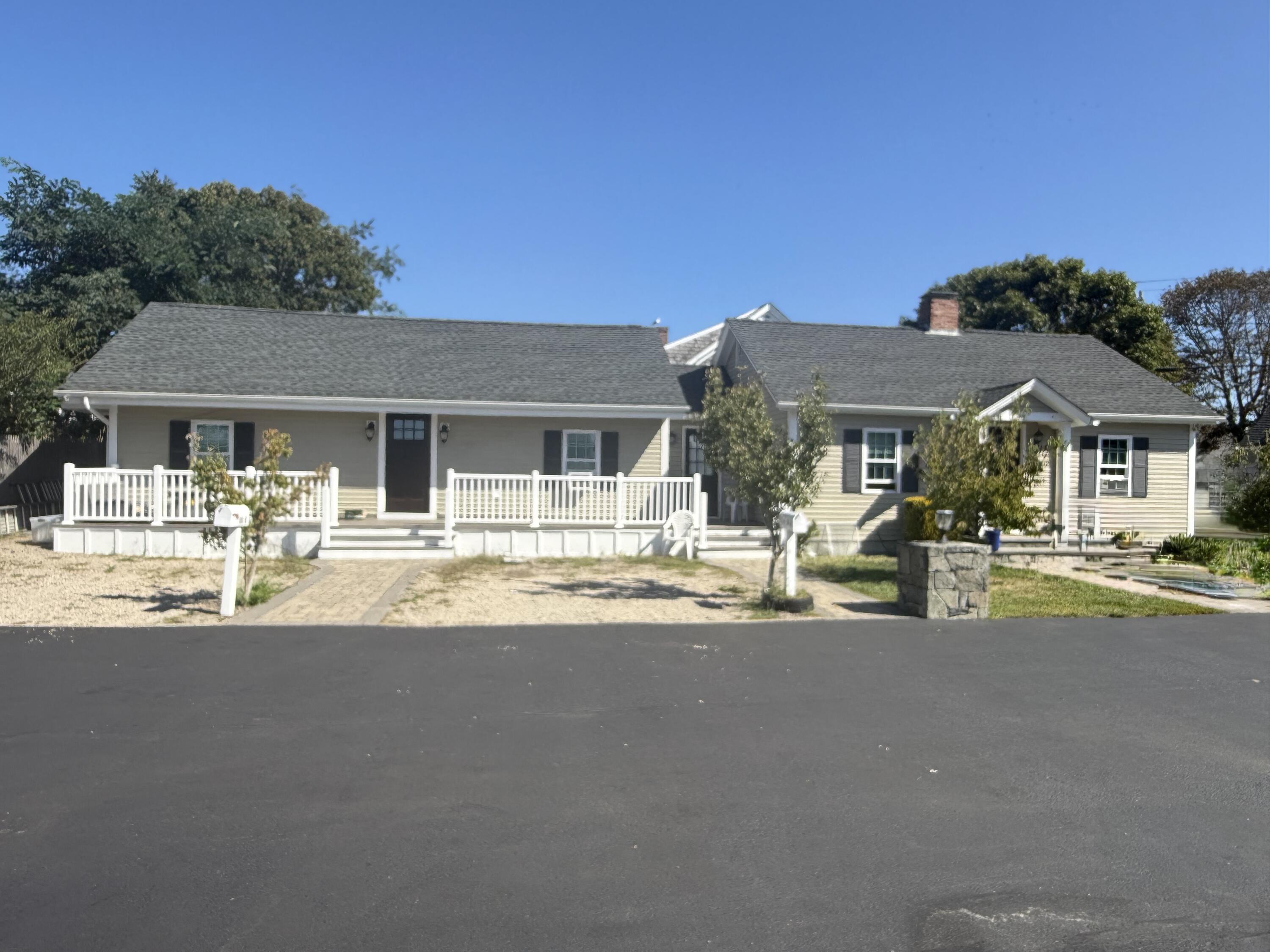 10 Stuart Street Hyannis MA 02601