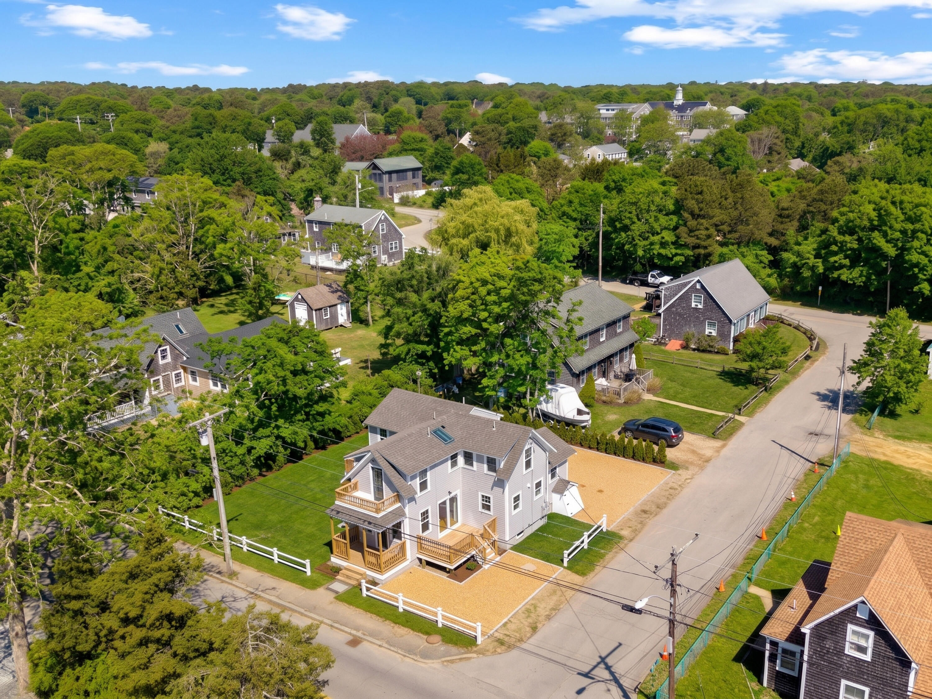 33 Vineyard Avenue Oak Bluffs MA 02557