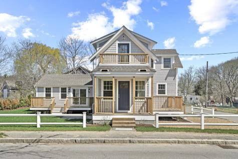 33 Vineyard Avenue Oak Bluffs MA 02557
