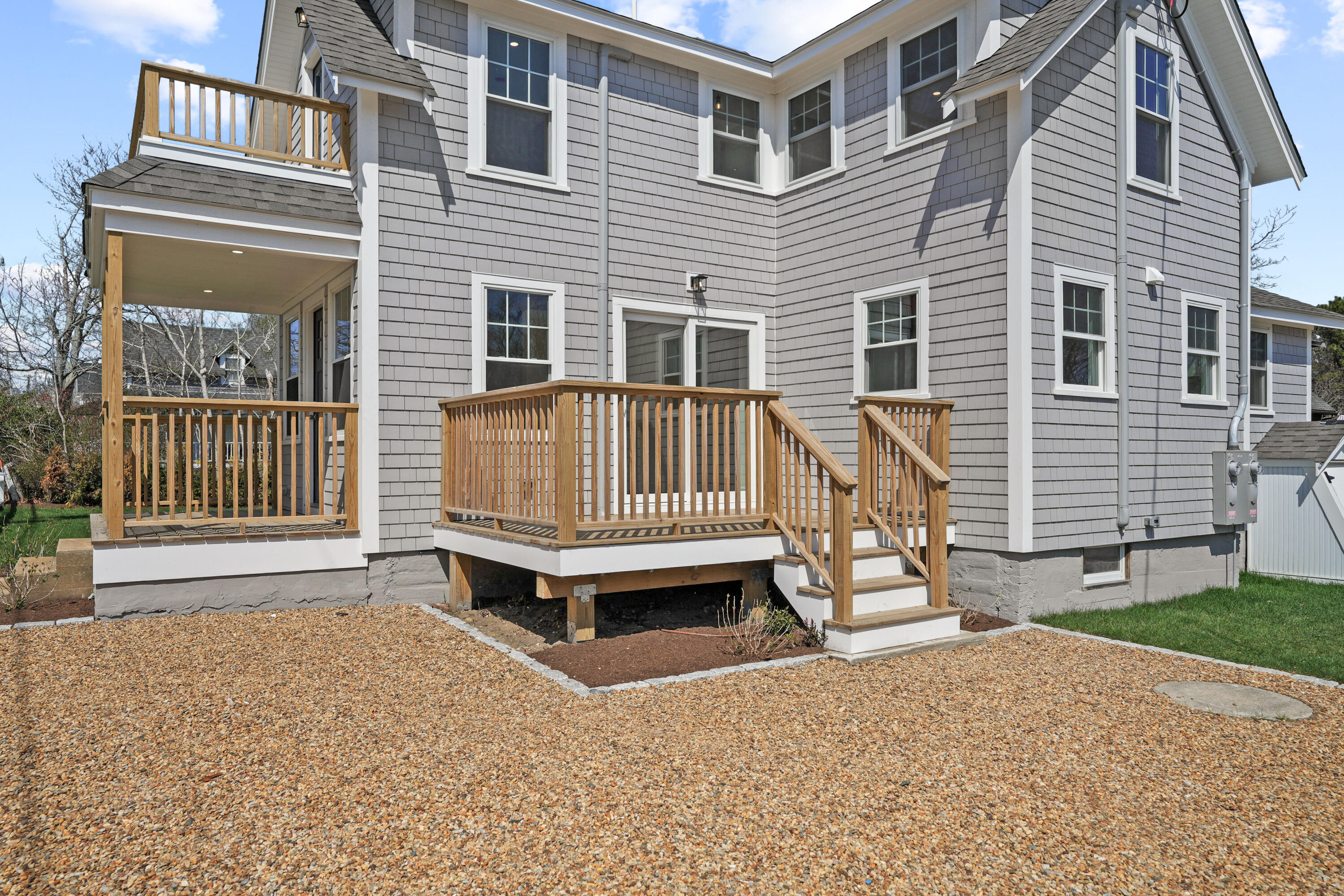 33 Vineyard Avenue Oak Bluffs MA 02557