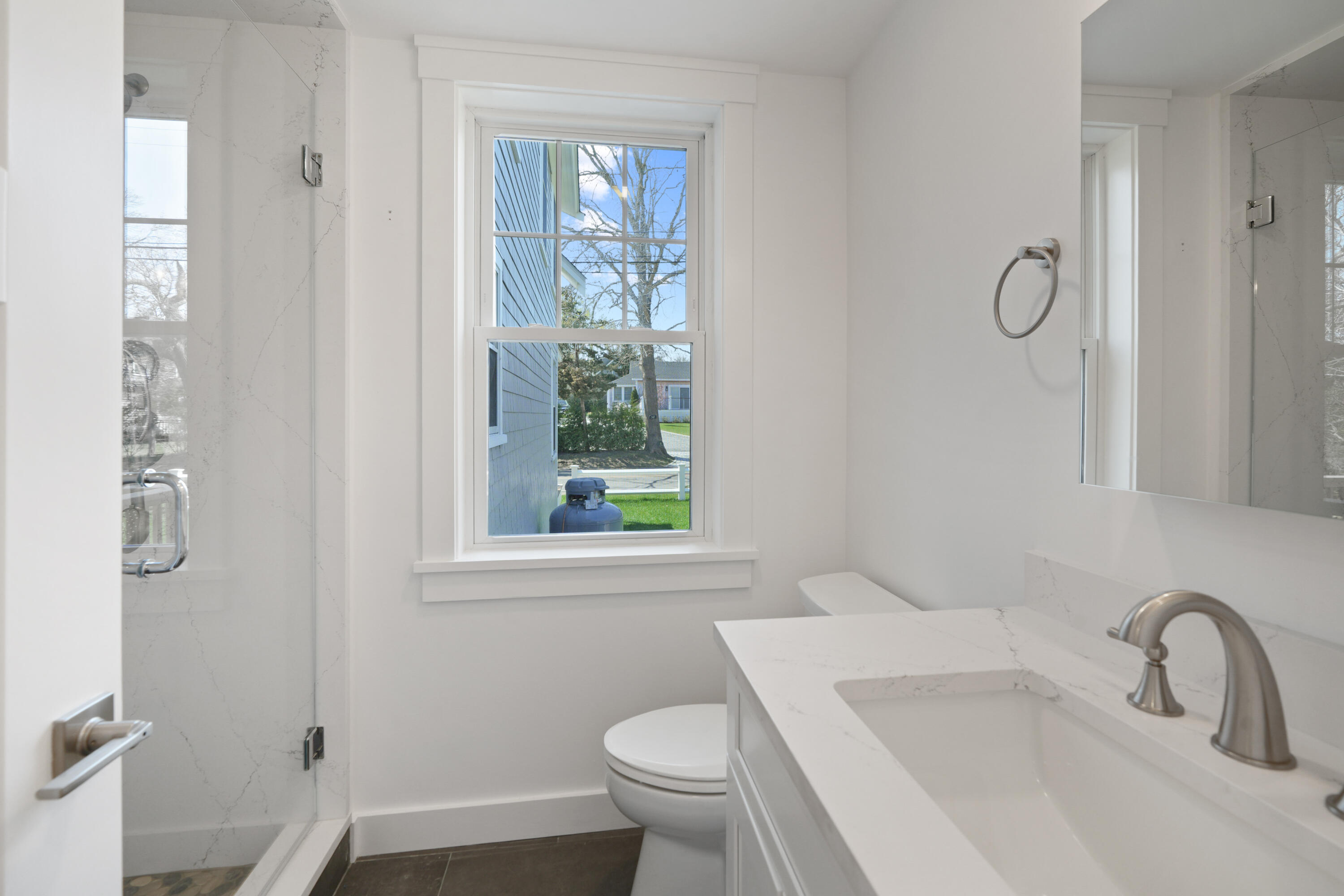 33 Vineyard Avenue Oak Bluffs MA 02557