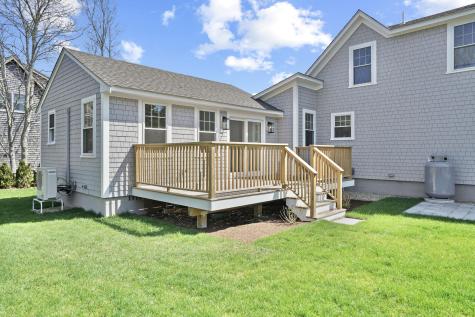 33 Vineyard Avenue Oak Bluffs MA 02557
