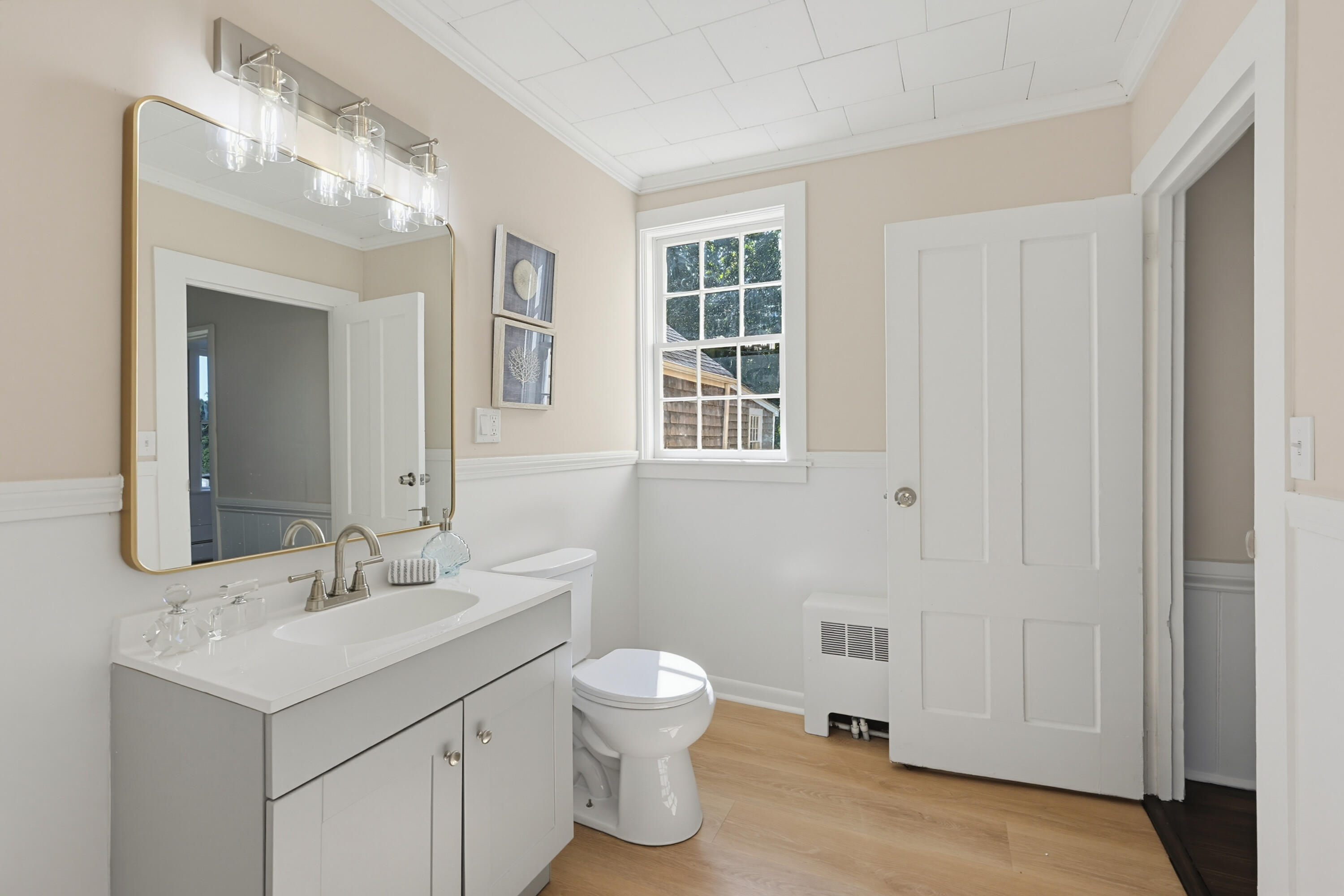 32 Church Street Sandwich MA 02563