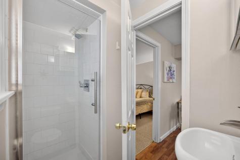 17,17A,17B Cranberry Lane Falmouth MA 02540