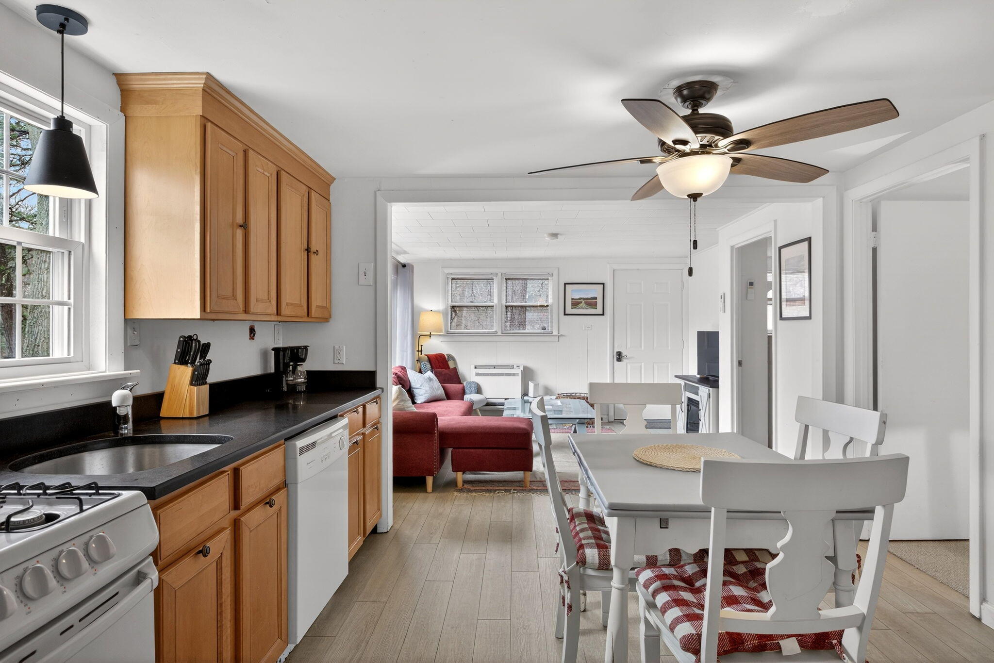 17,17A,17B Cranberry Lane Falmouth MA 02540