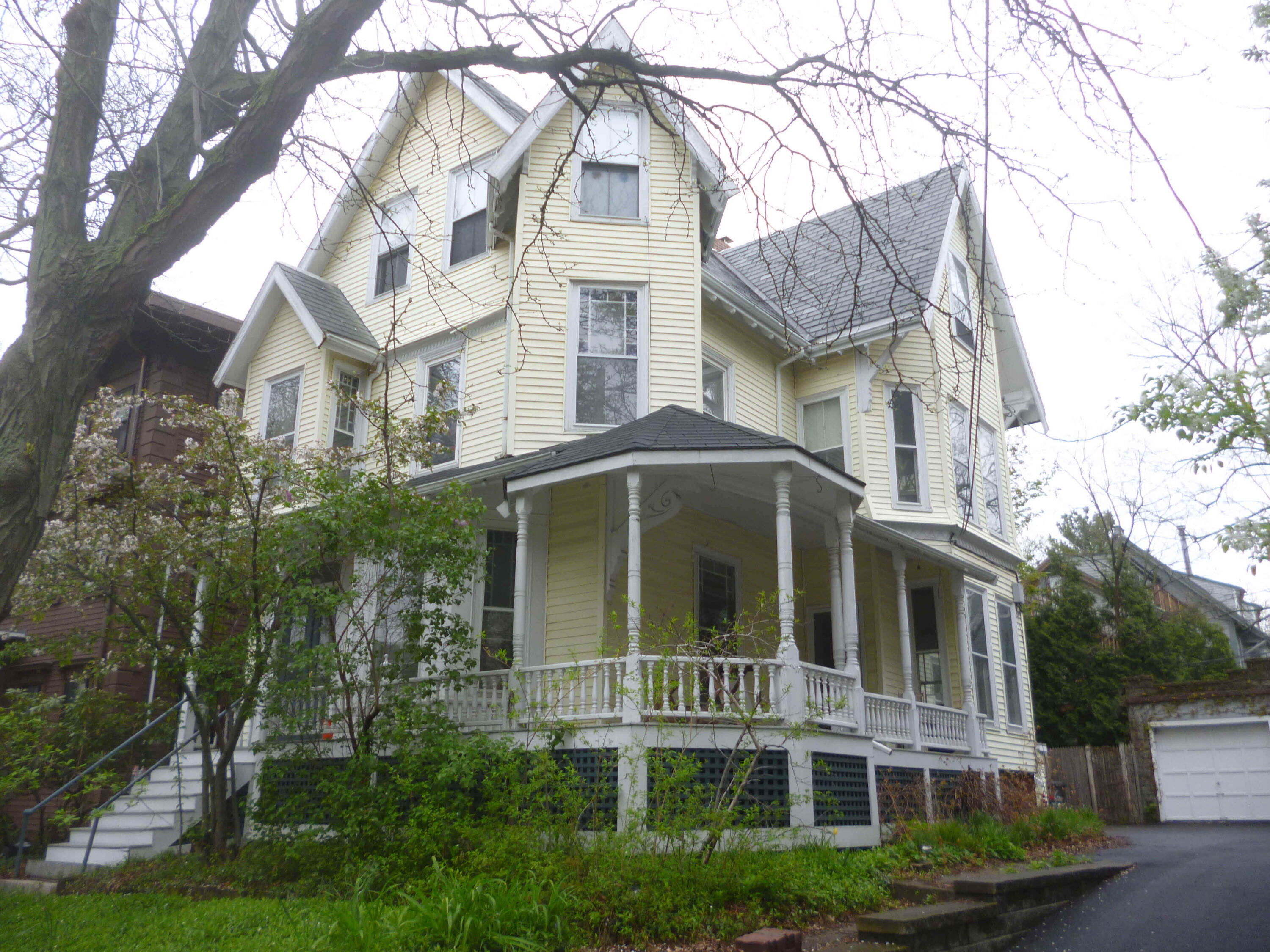 16 Lee Street Cambridge MA 02139