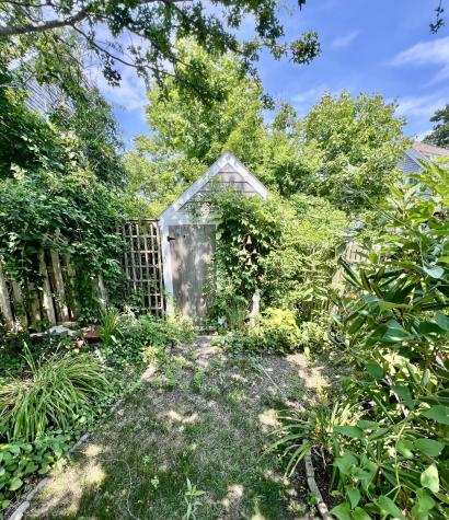 27 Montello Street Provincetown MA 02657
