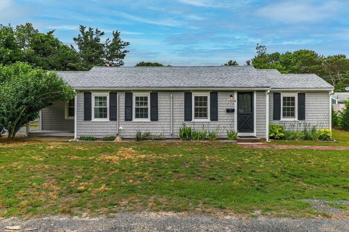 10 Manor Path Yarmouth MA 02673