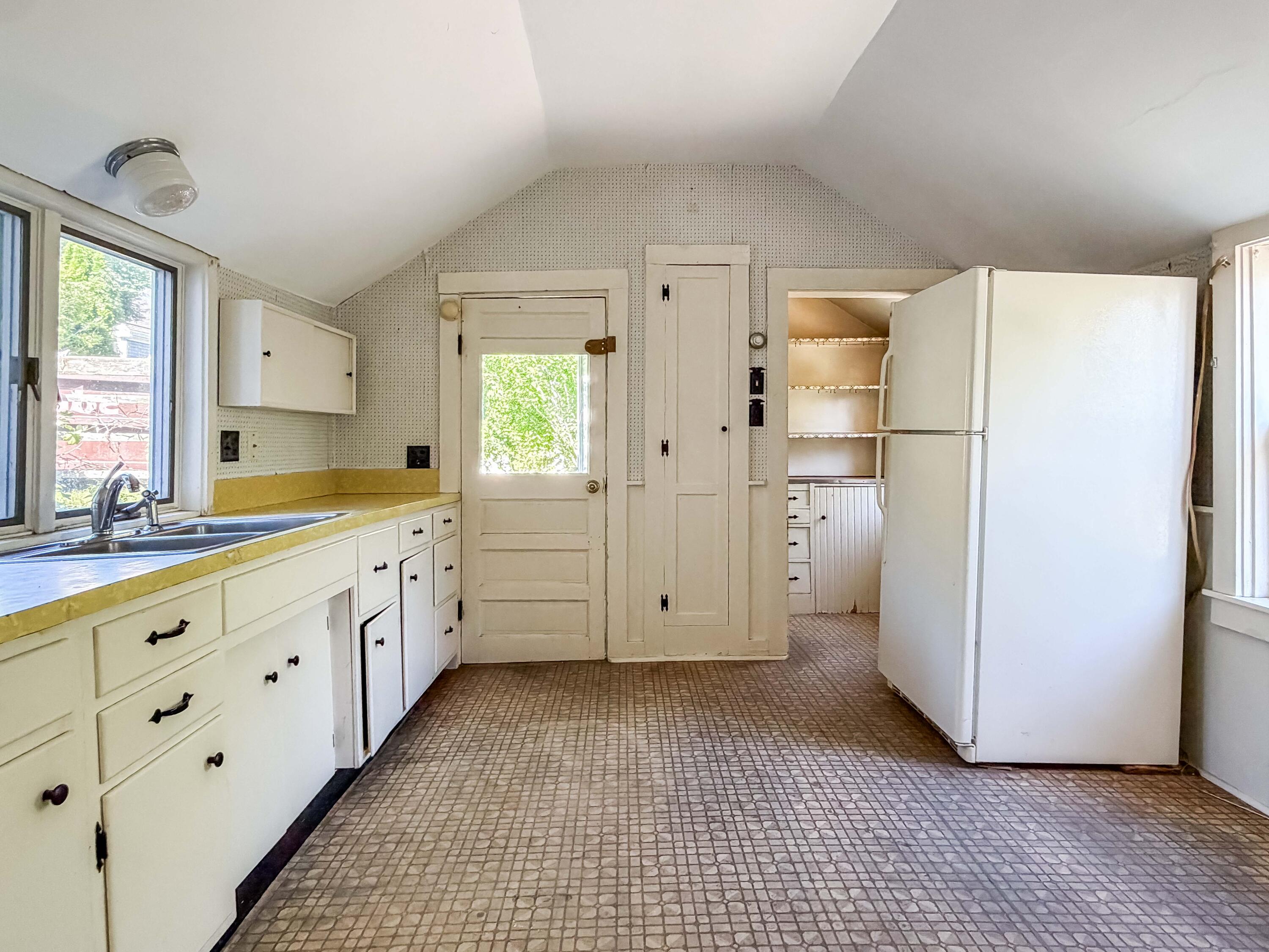 41 Edgartown Road Vineyard Haven MA 02568
