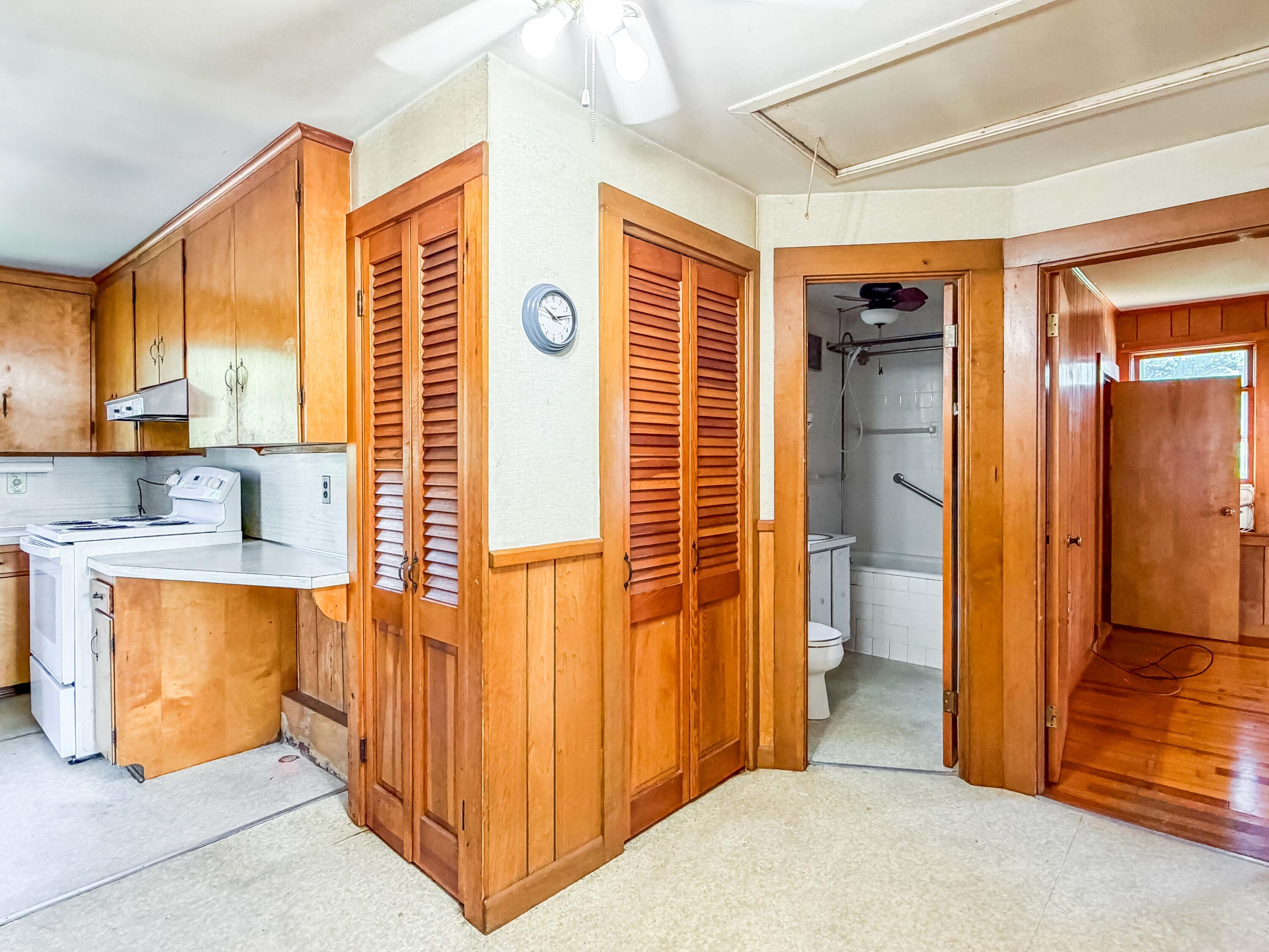41 Edgartown Road Vineyard Haven MA 02568