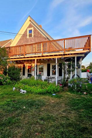 21 Mechanic Street Provincetown MA 02657