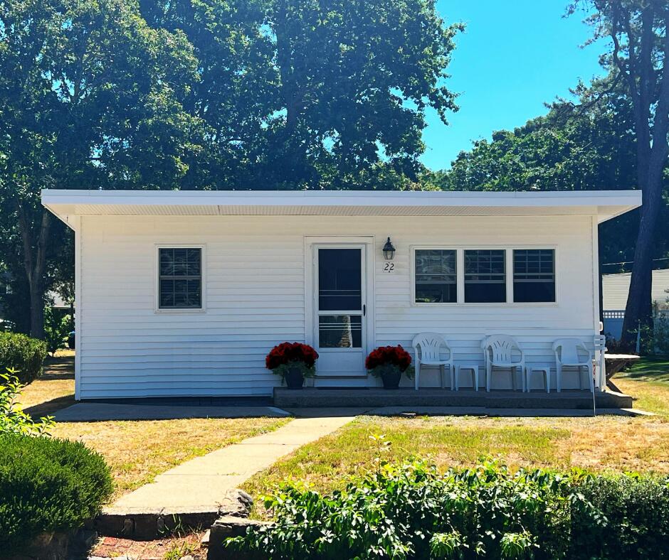 22 Black Flats Road Dennis MA 02638
