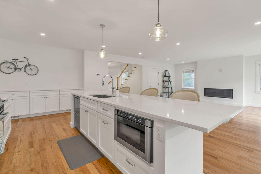 28 Grovedale Road Oak Bluffs MA 02557