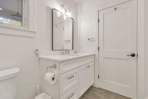 28 Grovedale Road Oak Bluffs MA 02557