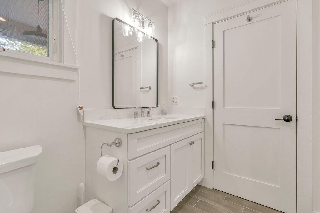 28 Grovedale Road Oak Bluffs MA 02557