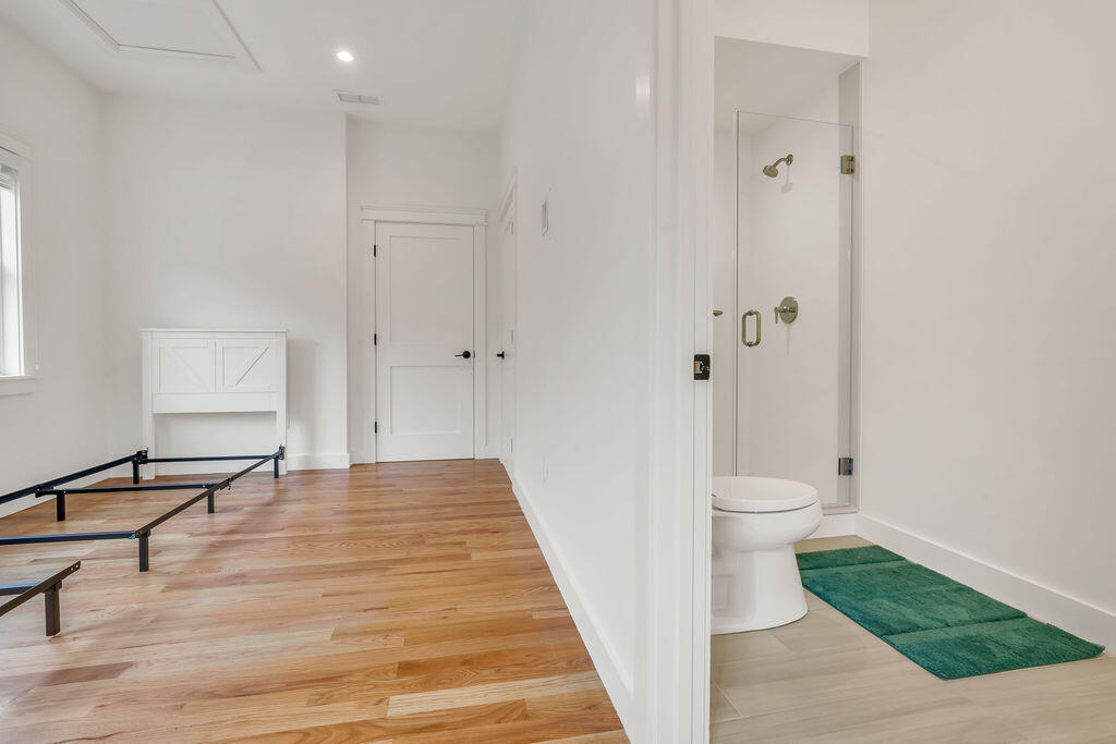 28 Grovedale Road Oak Bluffs MA 02557