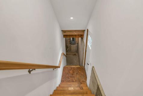 28 Grovedale Road Oak Bluffs MA 02557