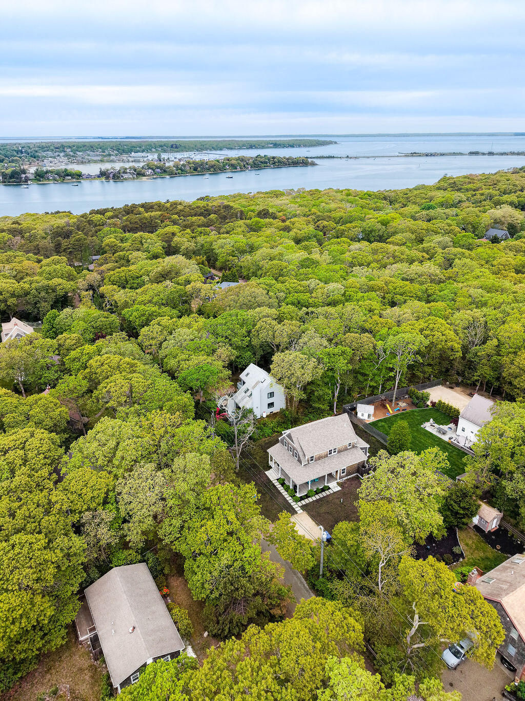 28 Grovedale Road Oak Bluffs MA 02557