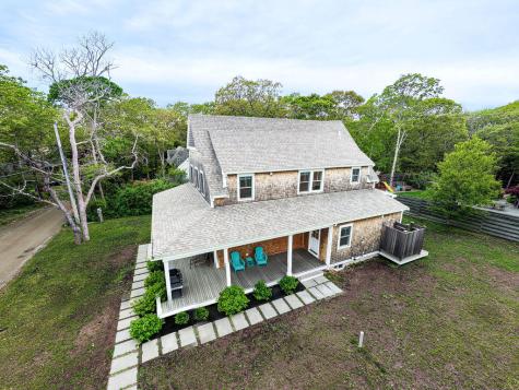 28 Grovedale Road Oak Bluffs MA 02557