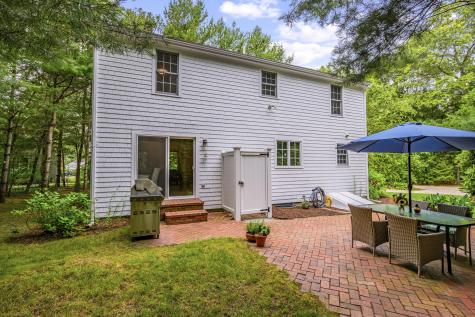 20 Shannon Way Barnstable MA 02632