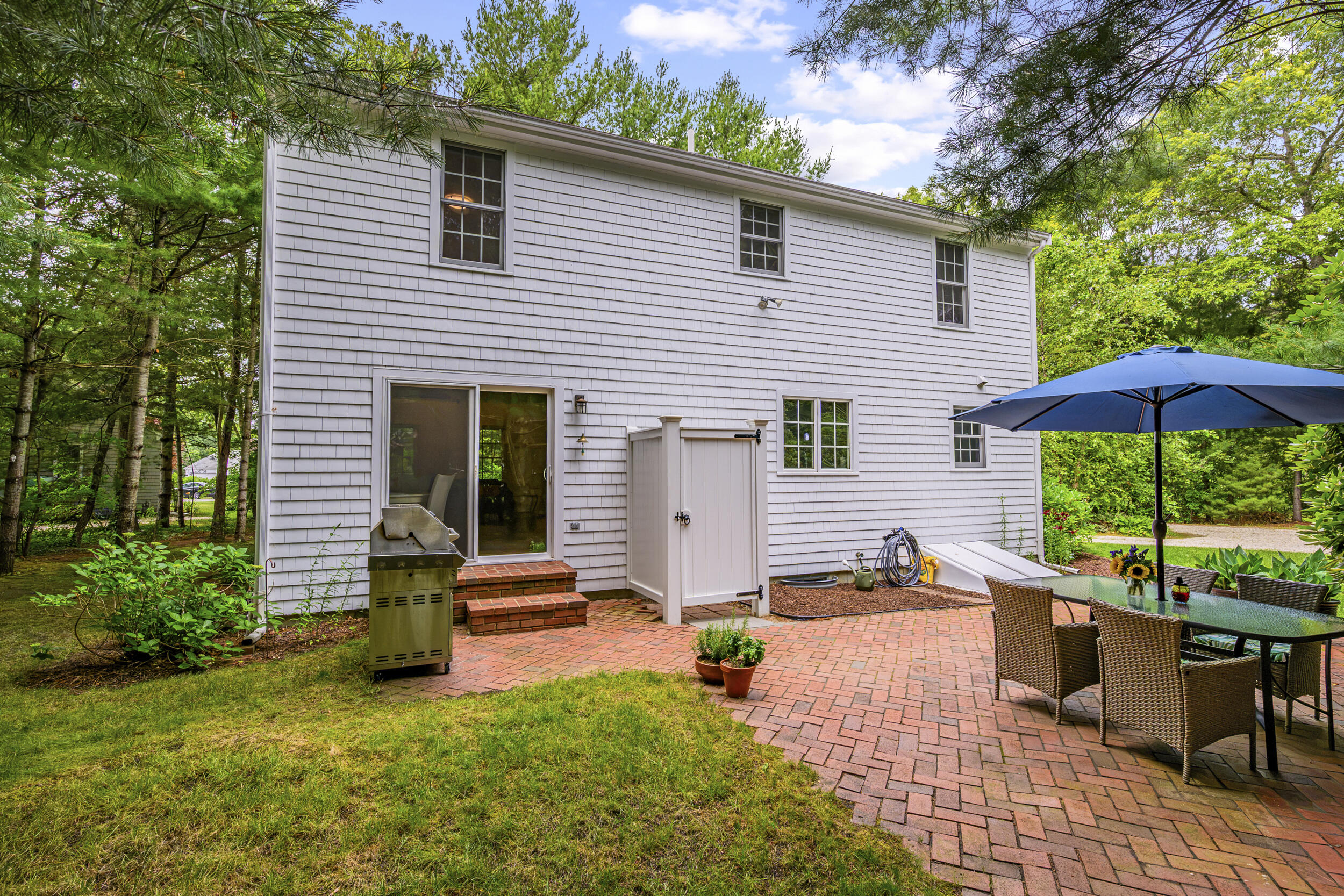 20 Shannon Way Centerville MA 02632
