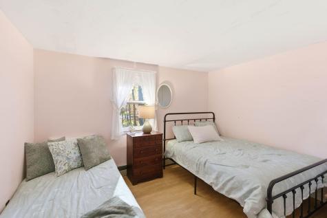 15 Ovington Drive Falmouth MA 02536