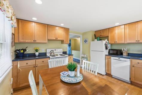 15 Ovington Drive Falmouth MA 02536