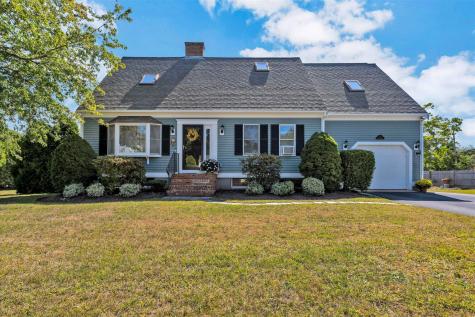 15 Iyanough Road Hyannis MA 02601