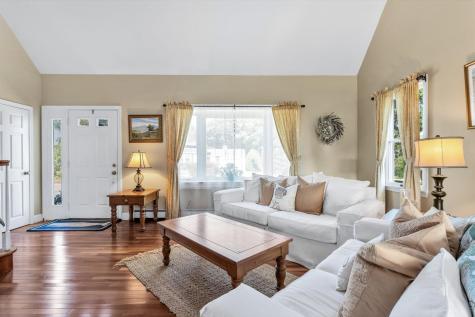 15 Iyanough Road Hyannis MA 02601