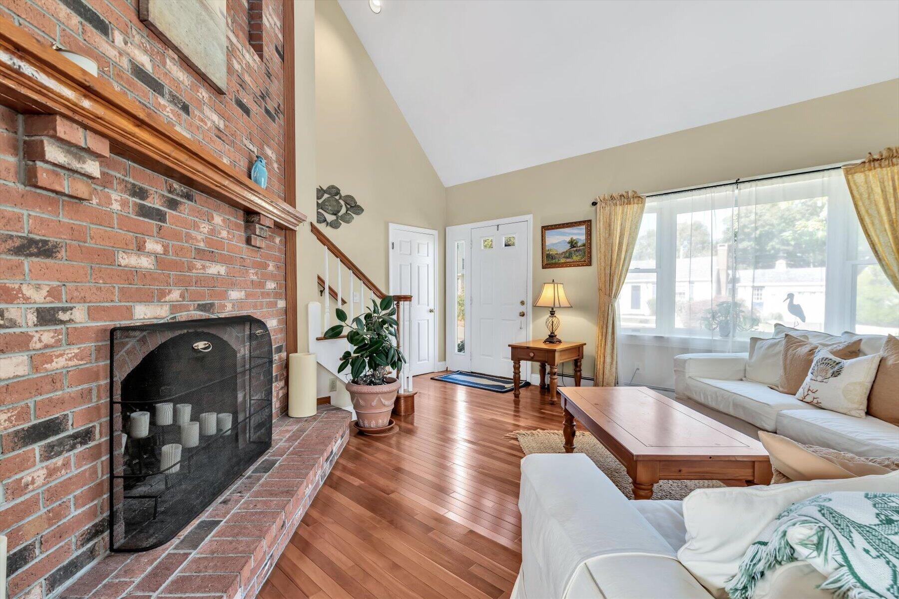 15 Iyanough Road Hyannis MA 02601
