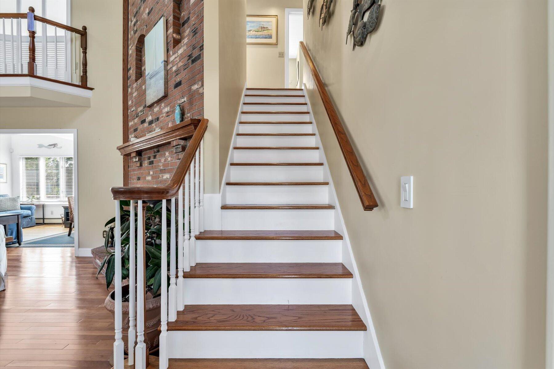 15 Iyanough Road Hyannis MA 02601