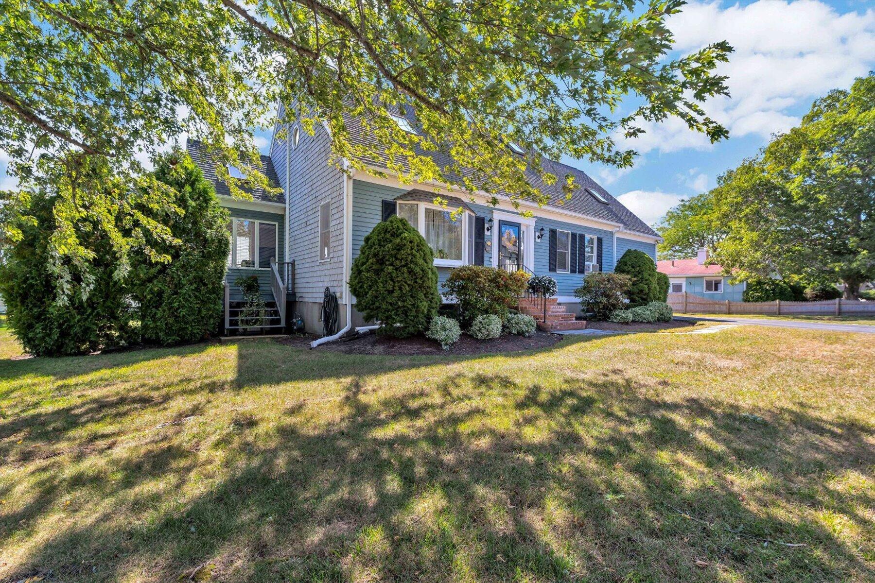 15 Iyanough Road Hyannis MA 02601