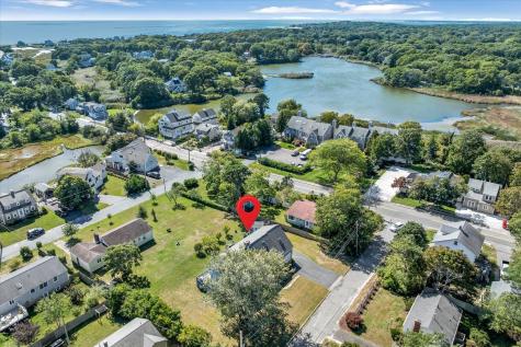 15 Iyanough Road Hyannis MA 02601