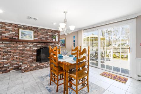 53 Chipping Green Circle Yarmouth MA 02664
